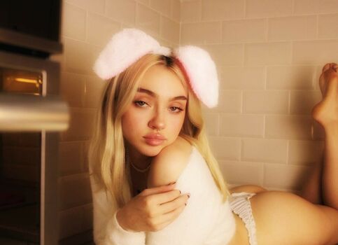 adelewilson__