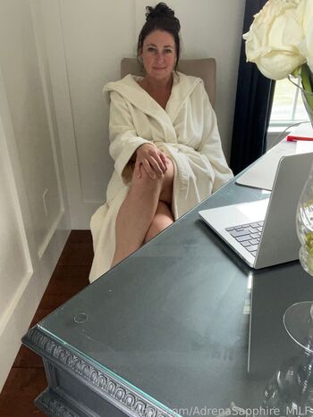 AdrenaSapphire_MILF