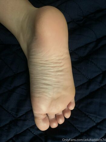 adultaddicts6883
