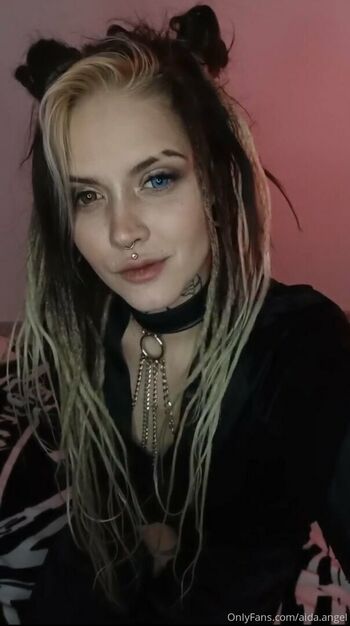 aida_angel
