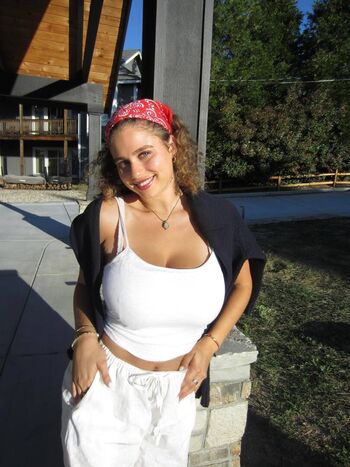 Alexa Shirel