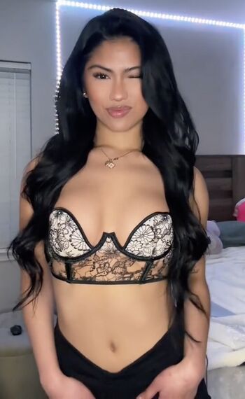 Alyanna Joelle