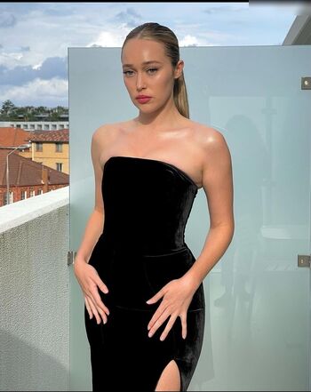 Alycia Debnam Carey