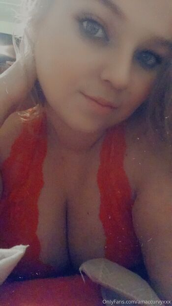 amaccurvyxxx