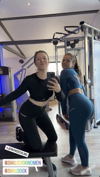 Anastasia_rose_official