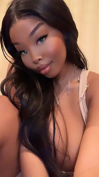 Angela Mishhhj