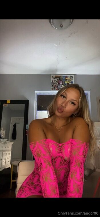 Angelacandiceee