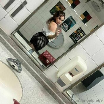 angelpie69