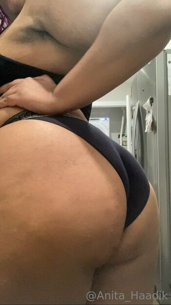 anita_haadik