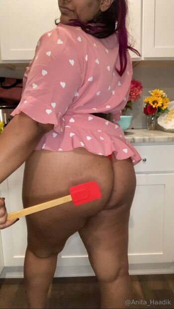 anita_haadik