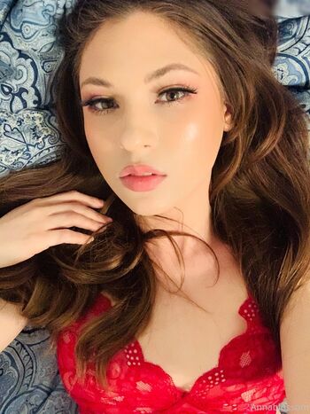 Anna Blossom