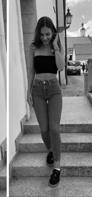 Anna Holzmann