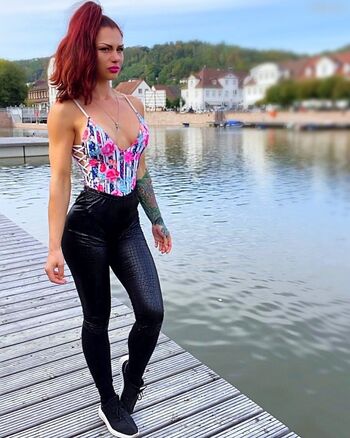 Anna Maier