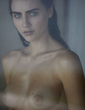 Anna Wolf