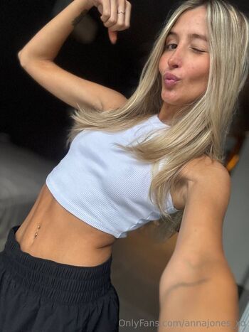 annajones_xo