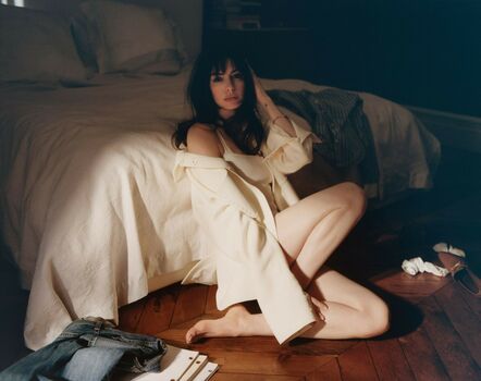 Anne Hathaway