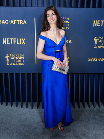 Anne Hathaway