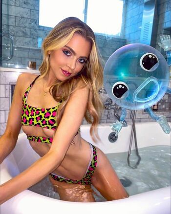 Anne Winters