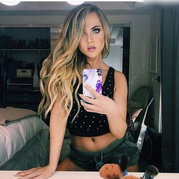 Anne Winters