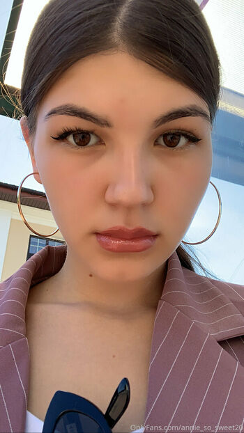 annie_so_sweet
