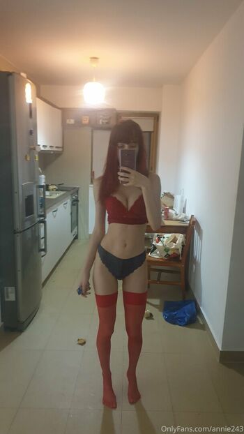 Annie243
