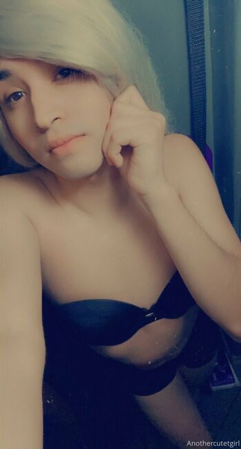 anothercutetgirl