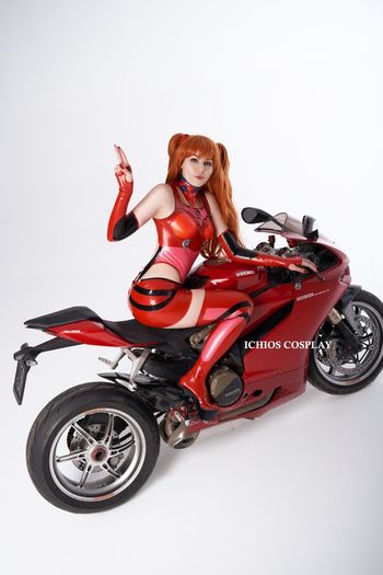 Anya Ichios
