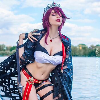 Anya Ichios