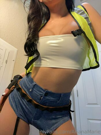 Ariana Marie