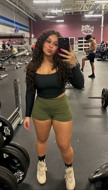 Arianna_odettee