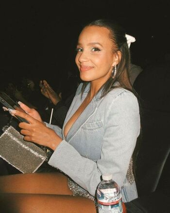 Ashley Nicole Williams