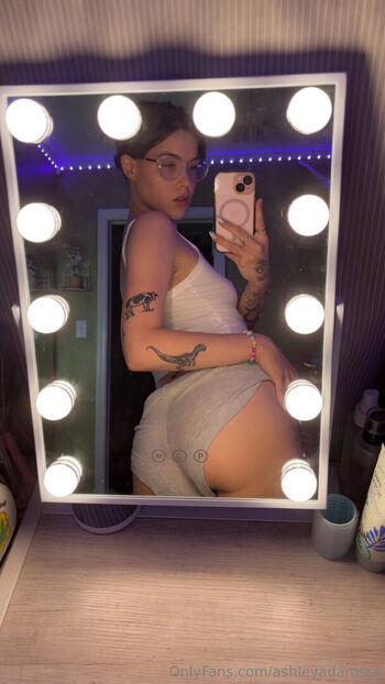 ashleyadamsss
