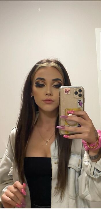 Badgirljayde