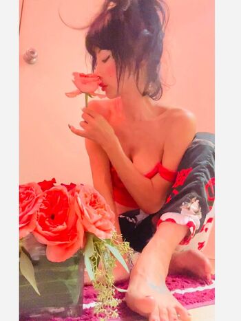 Bai Ling