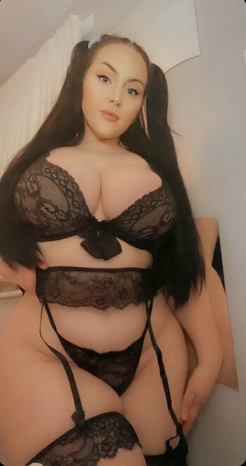 bbw_emiixox