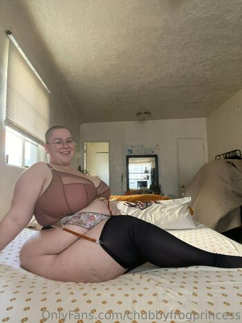 bbwfrogprincess