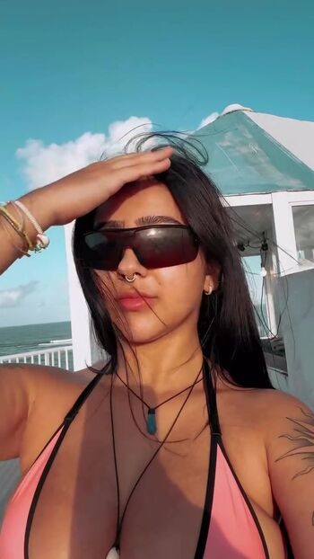 Beca Barreto