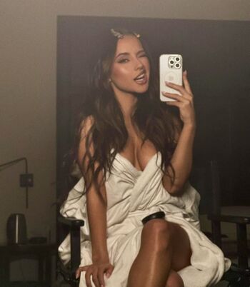 Becky G