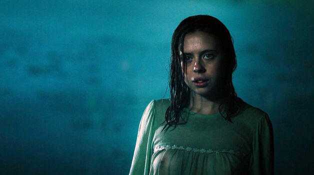 Bel Powley