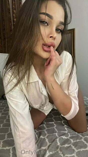 bella_lla