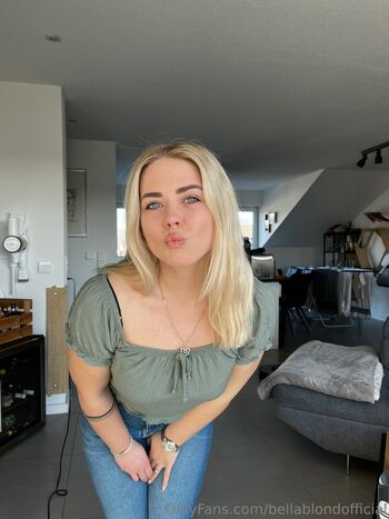 bellablondofficial