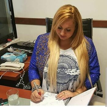 blonde_maria