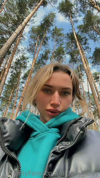bloody_lady