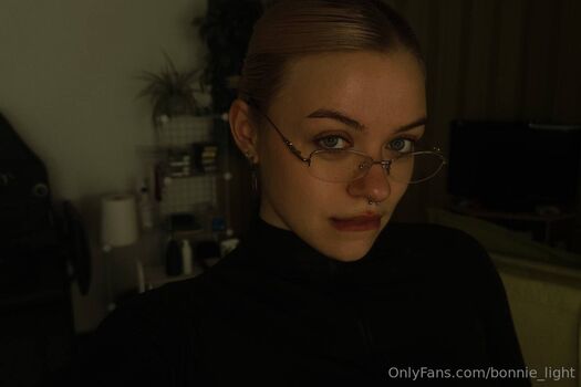 bonnie_light