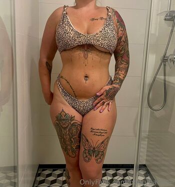 bootybarbiee