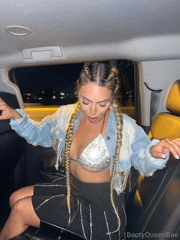 bootyqueenbae