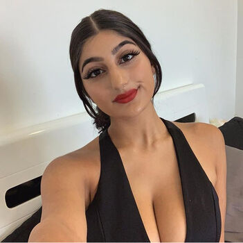 Busty Indian