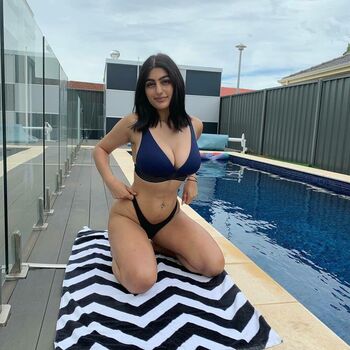 Busty Indian