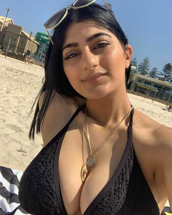 Busty Indian