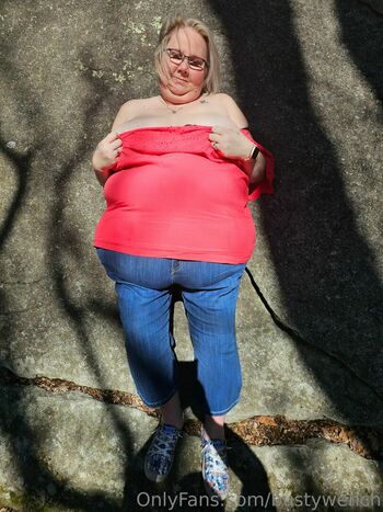 bustywench